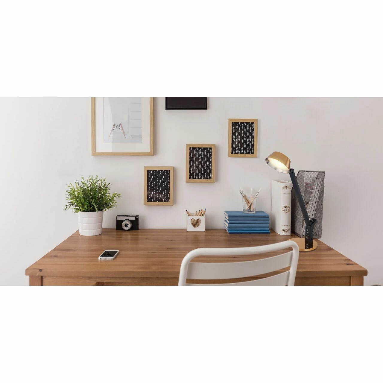 GLOBO dimmbare LED Tischleuchte Lampe mit Sensor CCT-LichtfarbsteuerungUSB Anschluss Tischlampe gold und schwarz 9 GLOBO dimmbare LED Tischleuchte Lampe mit Sensor CCT-LichtfarbsteuerungUSB Anschluss Tischlampe gold und schwarz – Bild 7