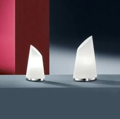 Formschöne Bankamp Tischleuchte mit Opalglas, 2 Größen