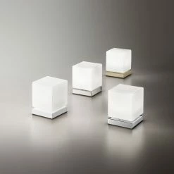 Fabas LED-Tischleuchte Brenta in vier Farben wählbar