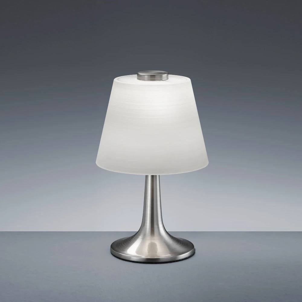 Trio LED-Tischleuchte Monti mit weißem Glas, Nickel-matt 3 Trio LED-Tischleuchte Monti mit weißem Glas, Nickel-matt