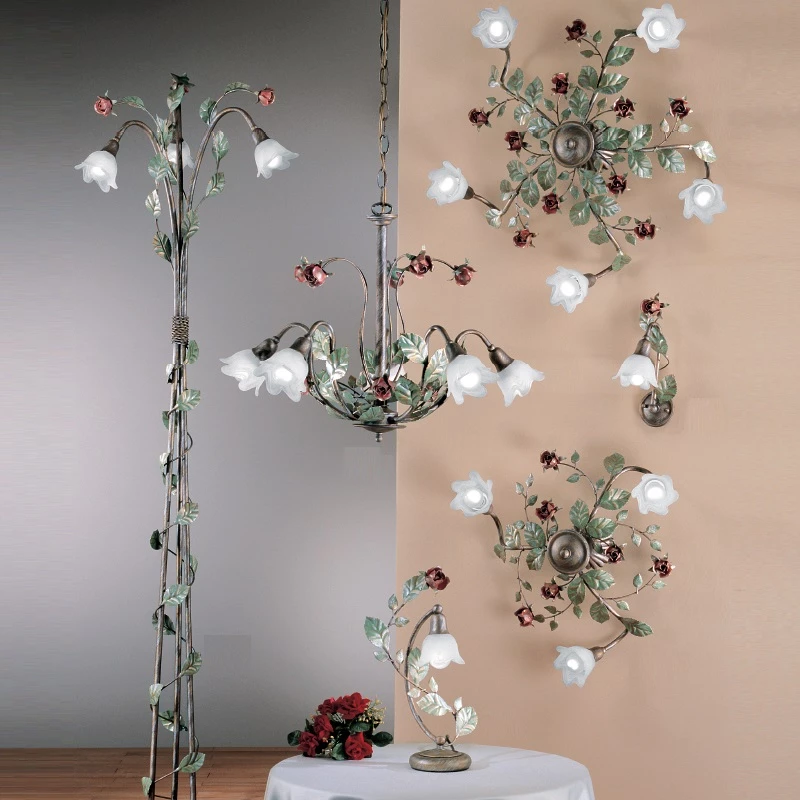 Hans Kögl romantische Tischleuchte mit Rosenschmuck und Alabasterglas 4 Hans Kögl romantische Tischleuchte mit Rosenschmuck und Alabasterglas – Bild 2