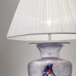 Kolarz Tischleuchte Anfora, Dekor Kiss Silver, Plisseeschirm, 90cm hoch 11 Kolarz Tischleuchte Anfora, Dekor Kiss Silver, Plisseeschirm, 90cm hoch -Tischleuchten Verkäufe tischleuchte anforadekor kiss silverplisseeschirm90cm 0365 71L Ag f3 kolarz 036571lag